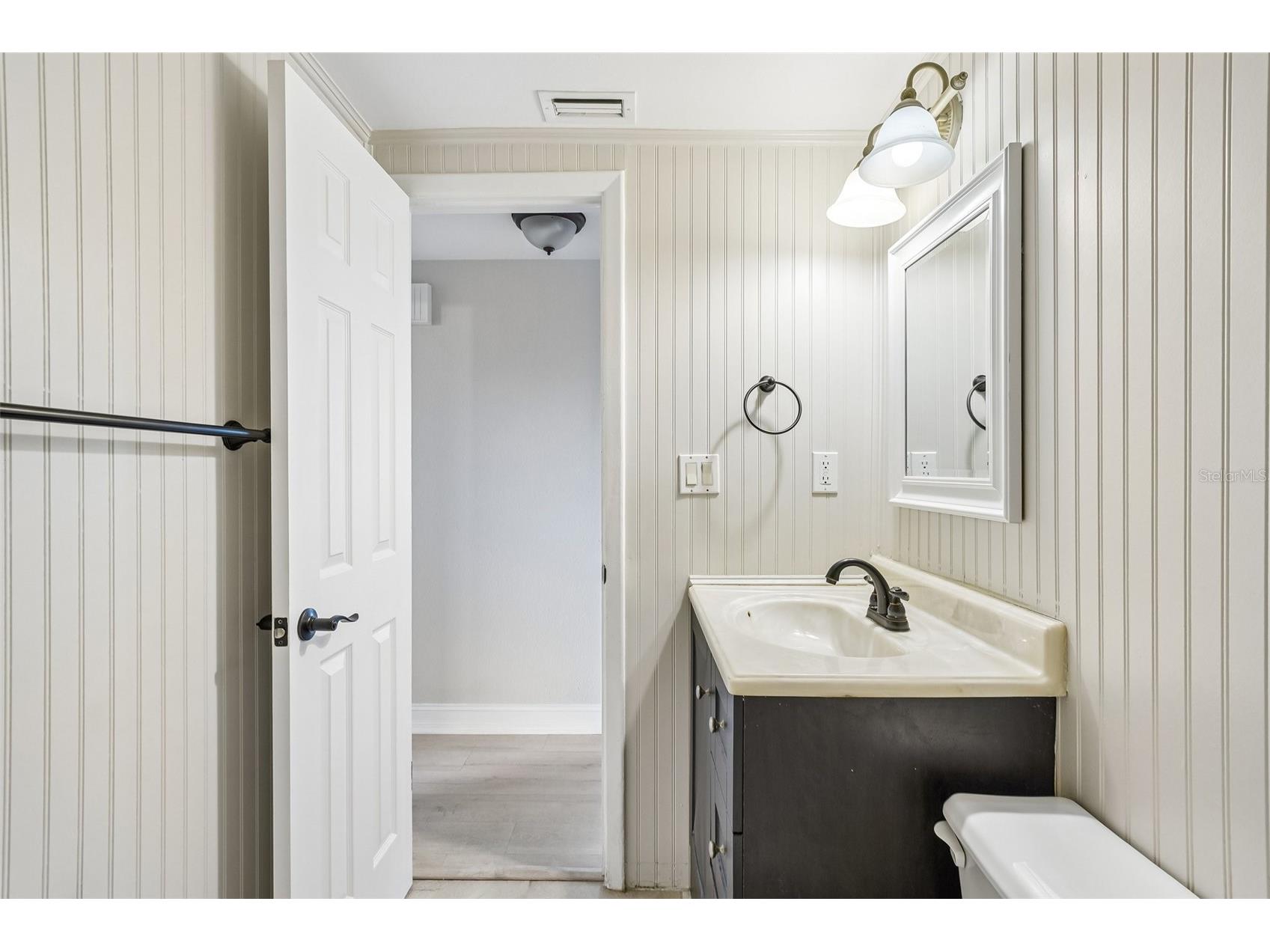 1603 Fox Run Drive Tarpon Springs FL 34689 TB8514327 image35