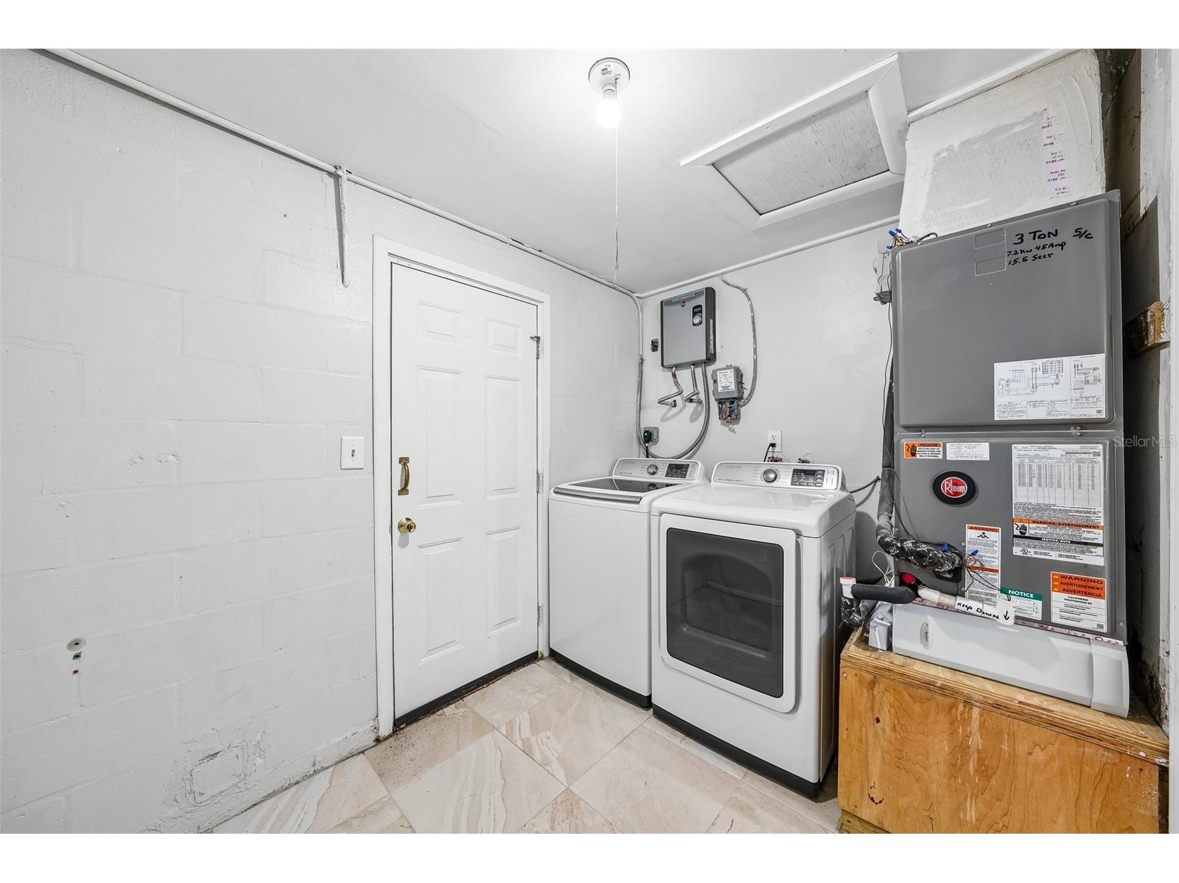 1603 Fox Run Drive Tarpon Springs FL 34689 TB8514327 image36