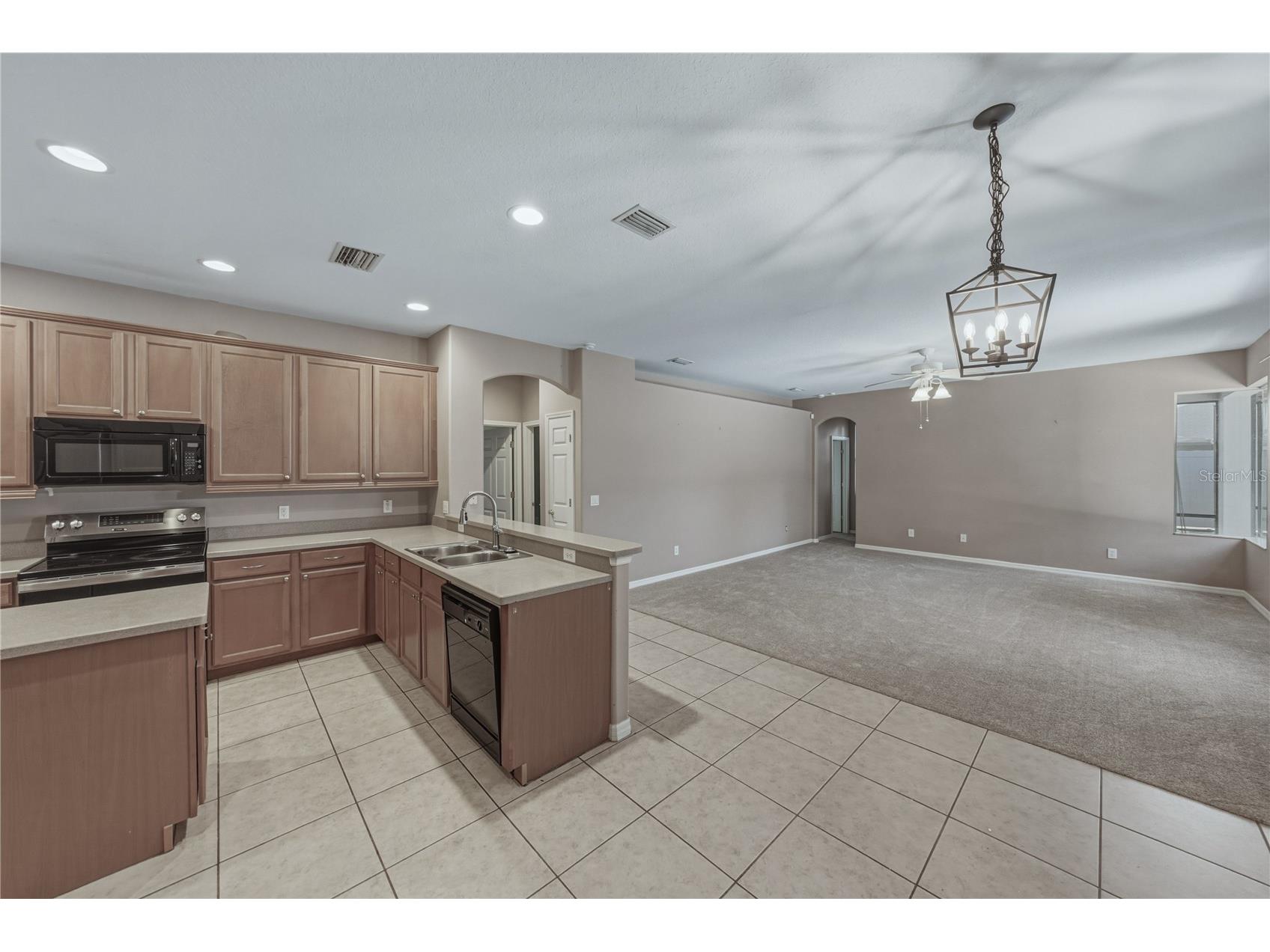 1603 Grand Heritage Boulevard Valrico FL 33594 TB8498301 image23