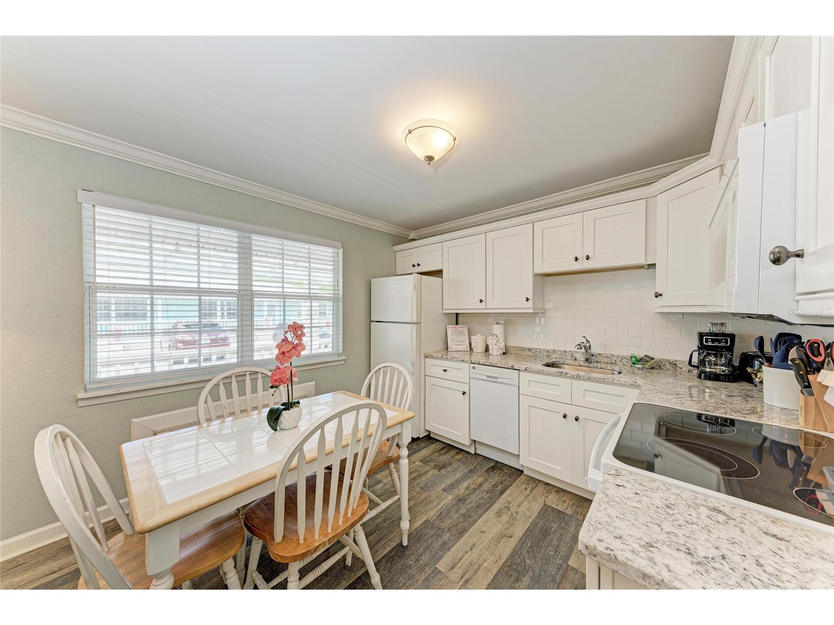1603 Gulf Dr N #26 Bradenton Beach FL 34217 - INTRACOASTAL WATERWAY A4688846 image11