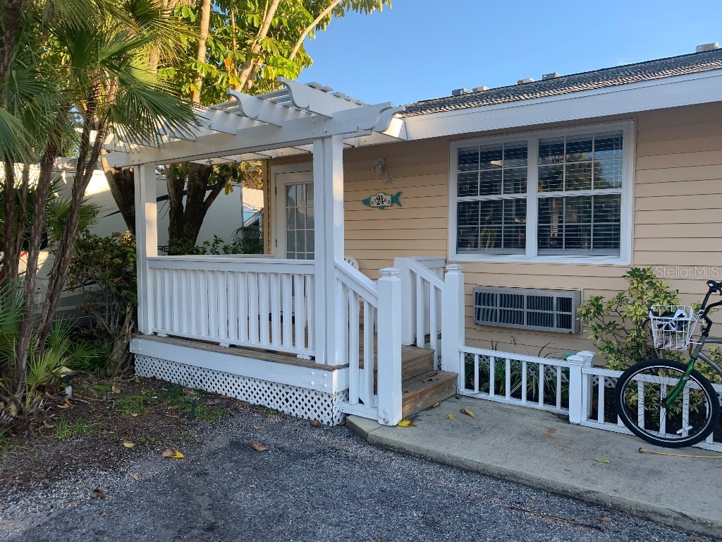 1603 Gulf Drive N #24 Bradenton Beach FL 34217 W7878283 image1
