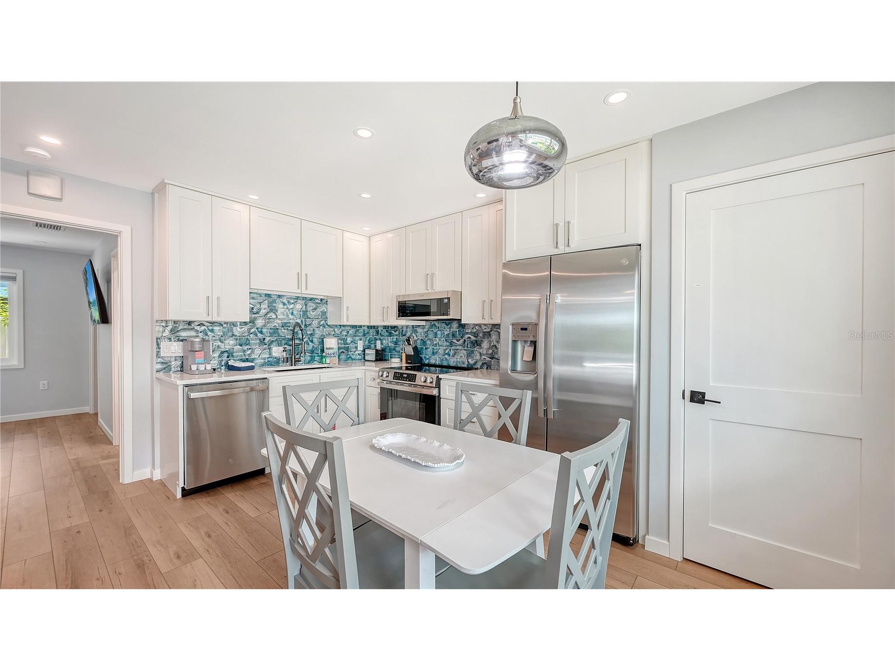 1603 Gulf Drive N #3 Bradenton Beach FL 34217 A4699416 image8