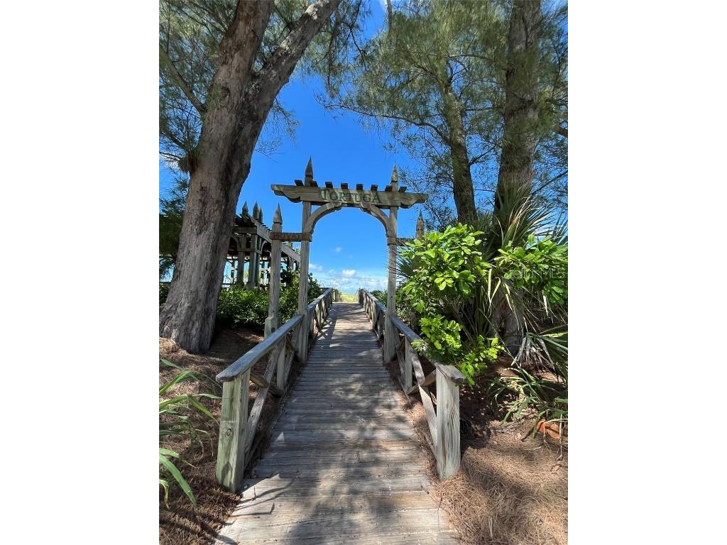 1603 Gulf Drive N #5 Bradenton Beach FL 34217 A4621938 image40