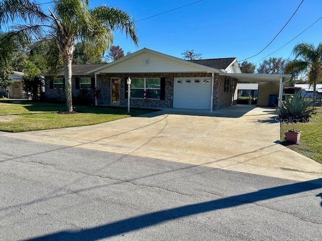 1603 Paradise Lane Astor FL 32102 - ST JOHNS RIVER V4933984 image1