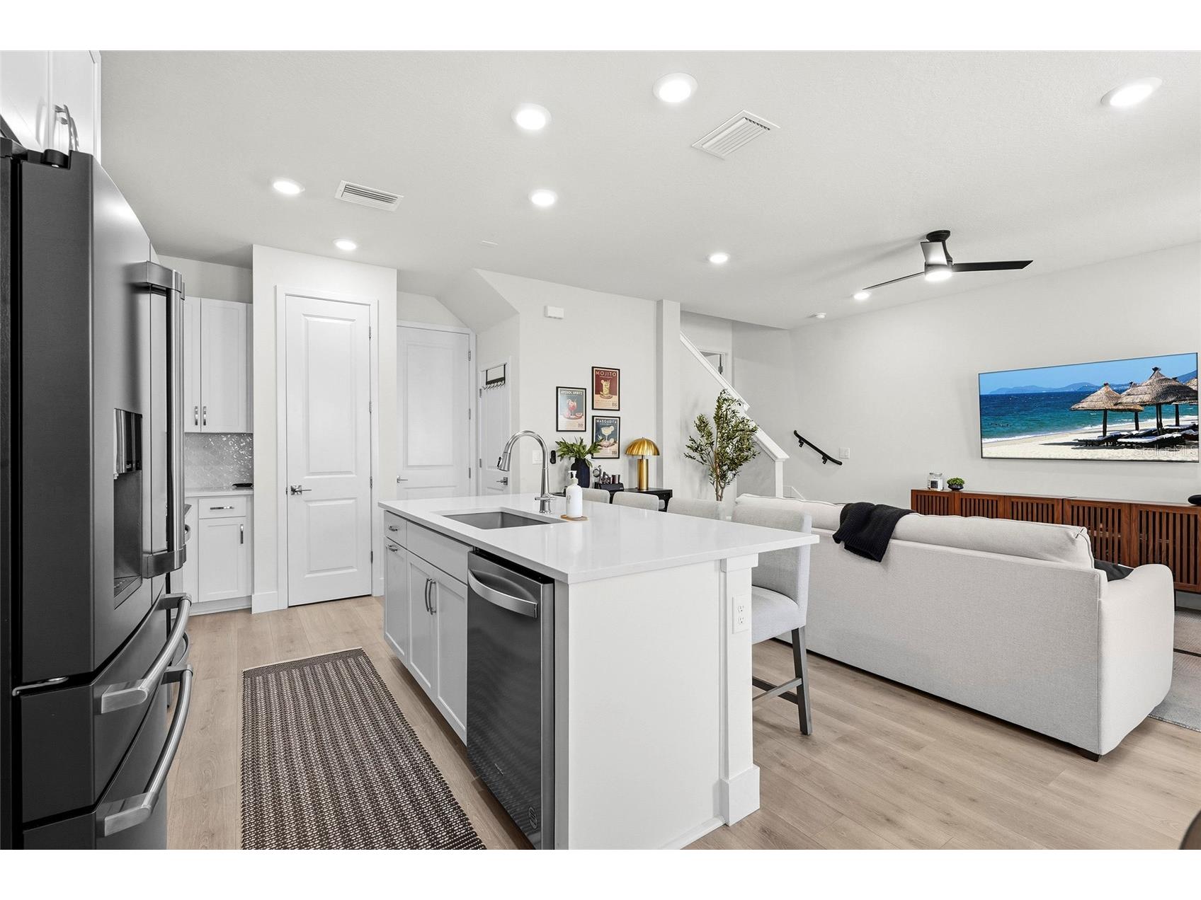 1603 Springwell Lane Sarasota FL 34240 A4694960 image8
