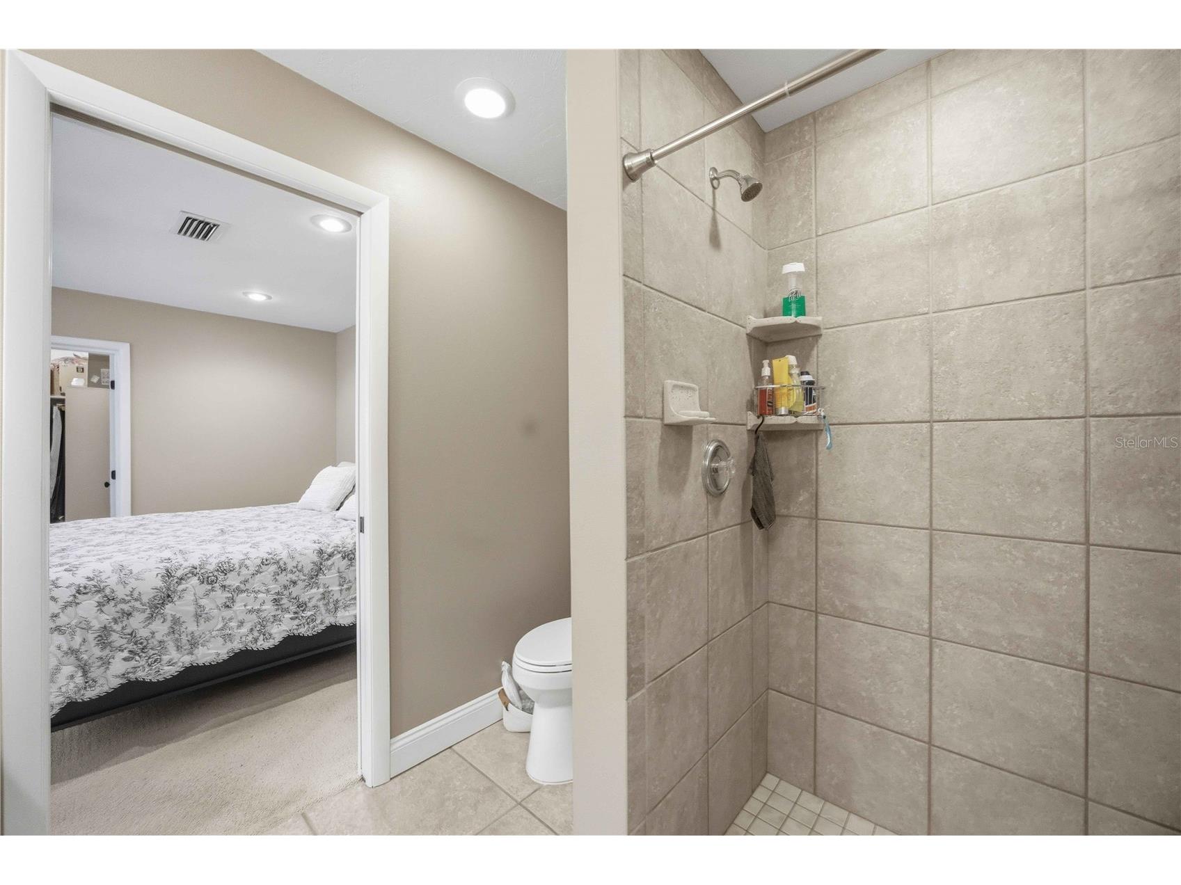 16031 Winburn Drive S Sarasota FL 34240 A4685972 image17