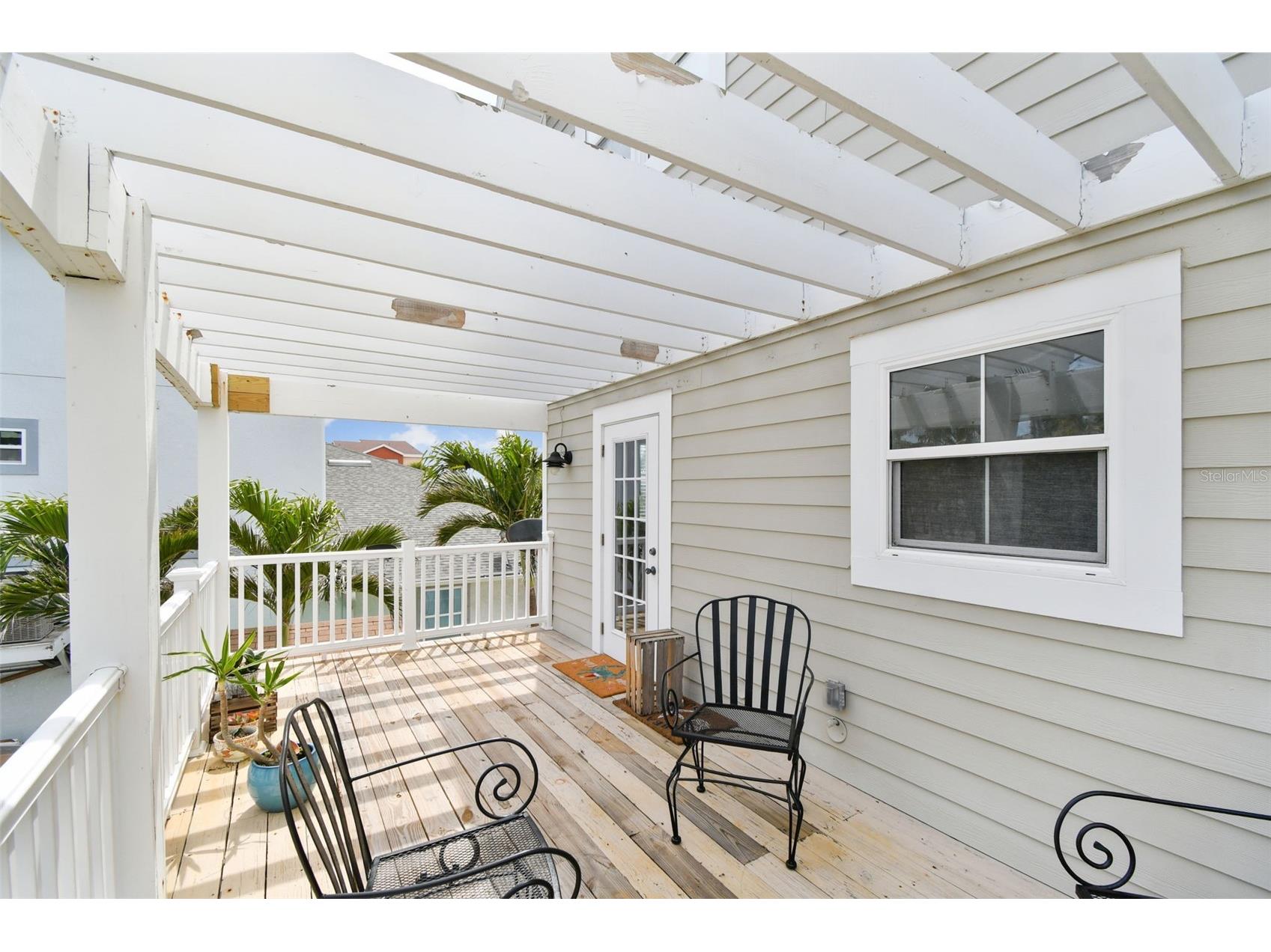 16033 Gulf Boulevard Redington Beach FL 33708 TB8381542 image25