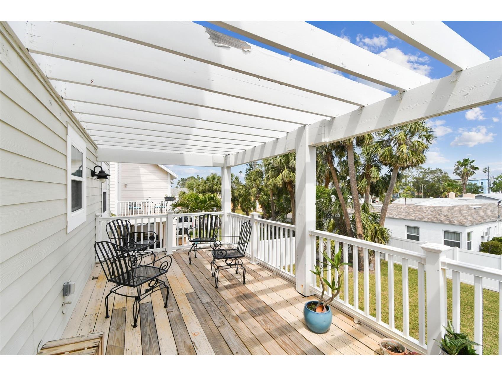 16033 Gulf Boulevard Redington Beach FL 33708 TB8381542 image26