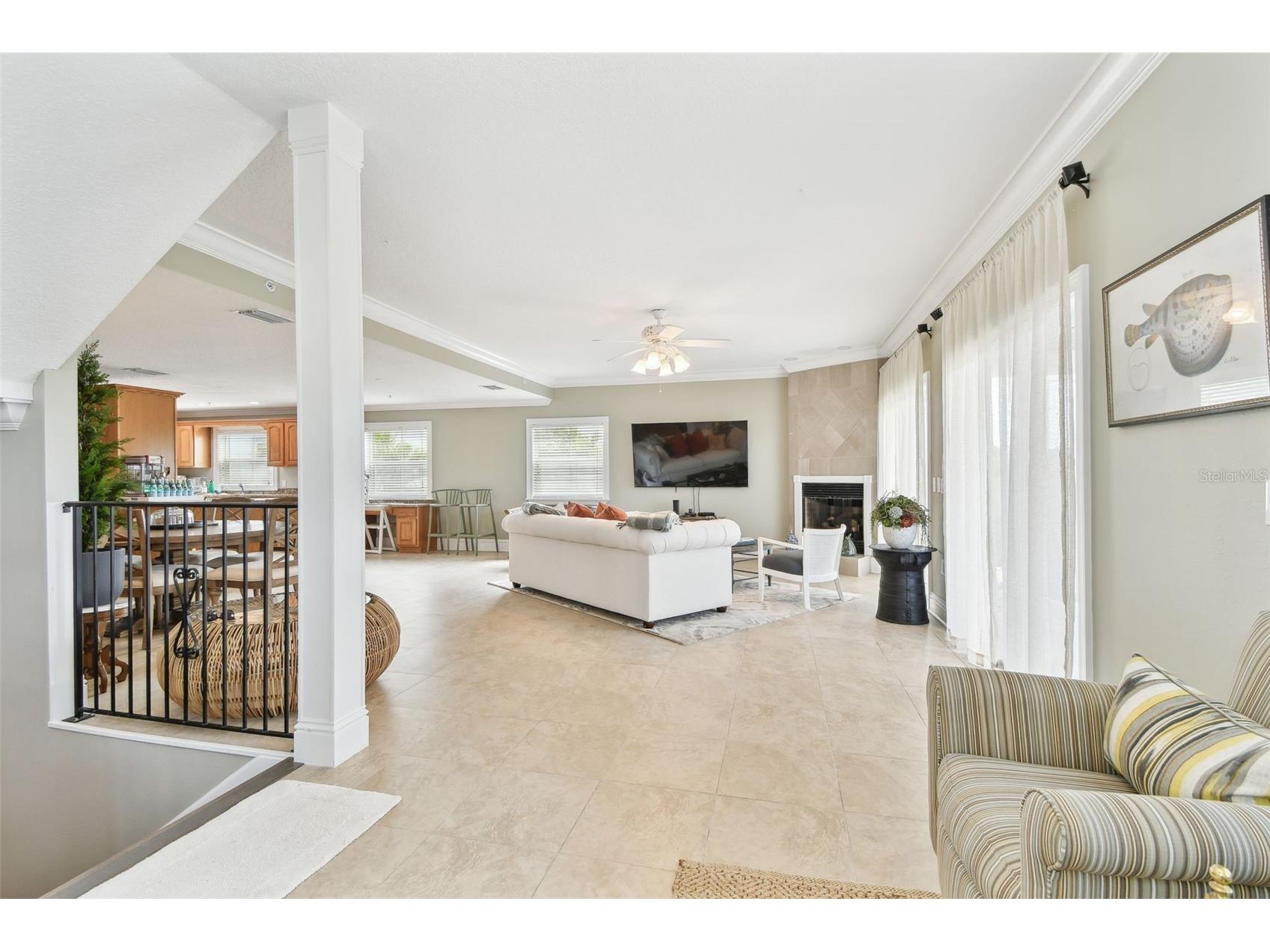 16033 Gulf Boulevard Redington Beach FL 33708 TB8381542 image4