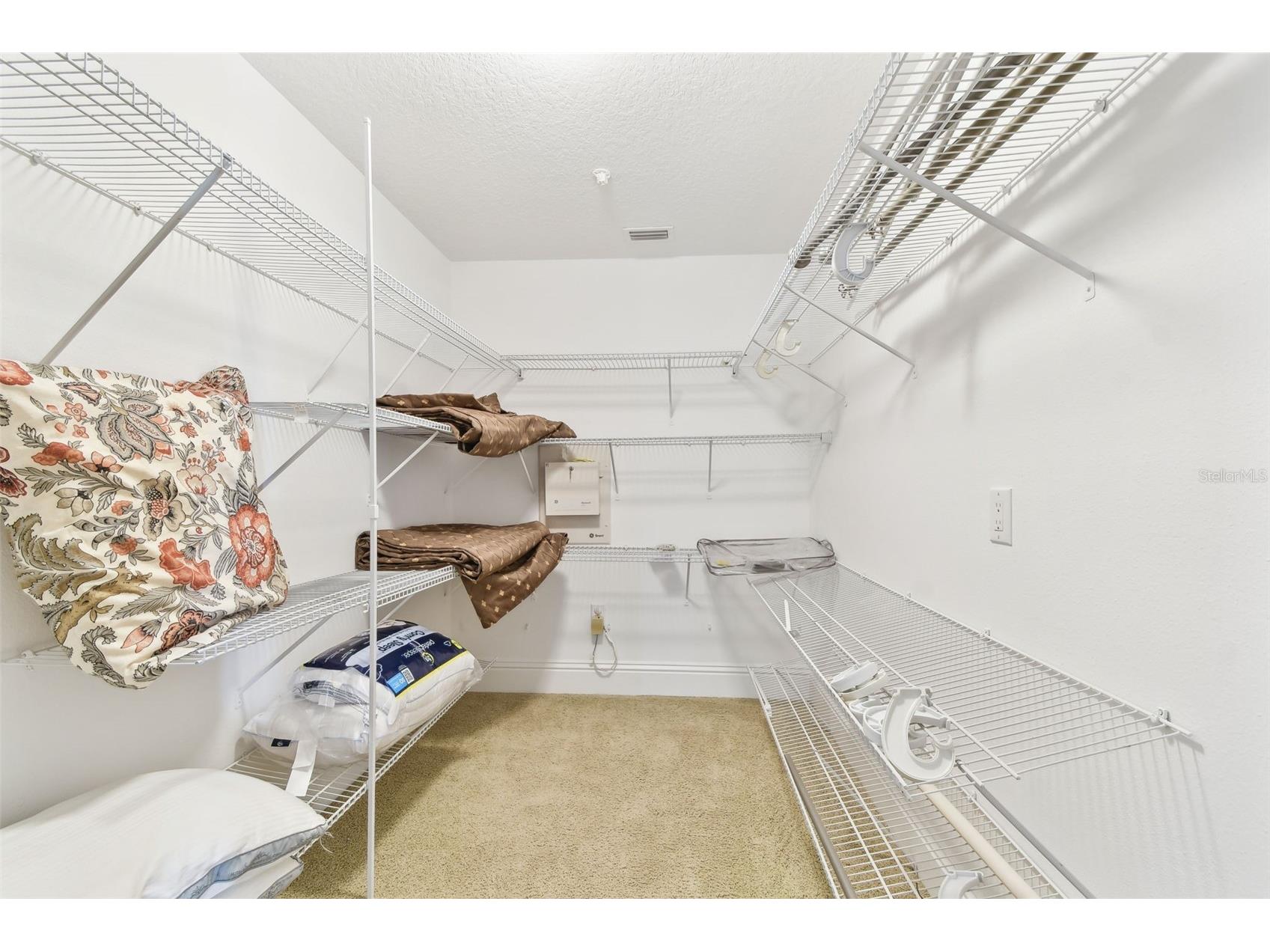 16033 Gulf Boulevard Redington Beach FL 33708 TB8381542 image40