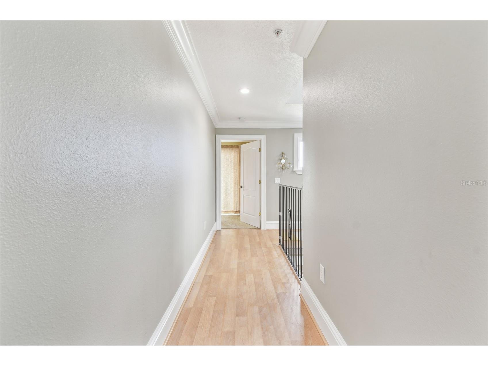 16033 Gulf Boulevard Redington Beach FL 33708 TB8381542 image43