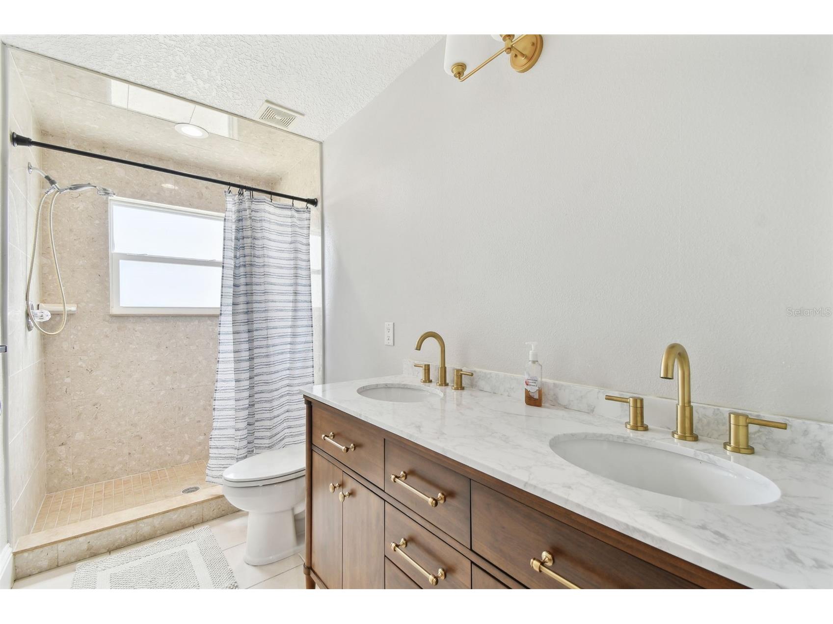 16033 Gulf Boulevard Redington Beach FL 33708 TB8381542 image50