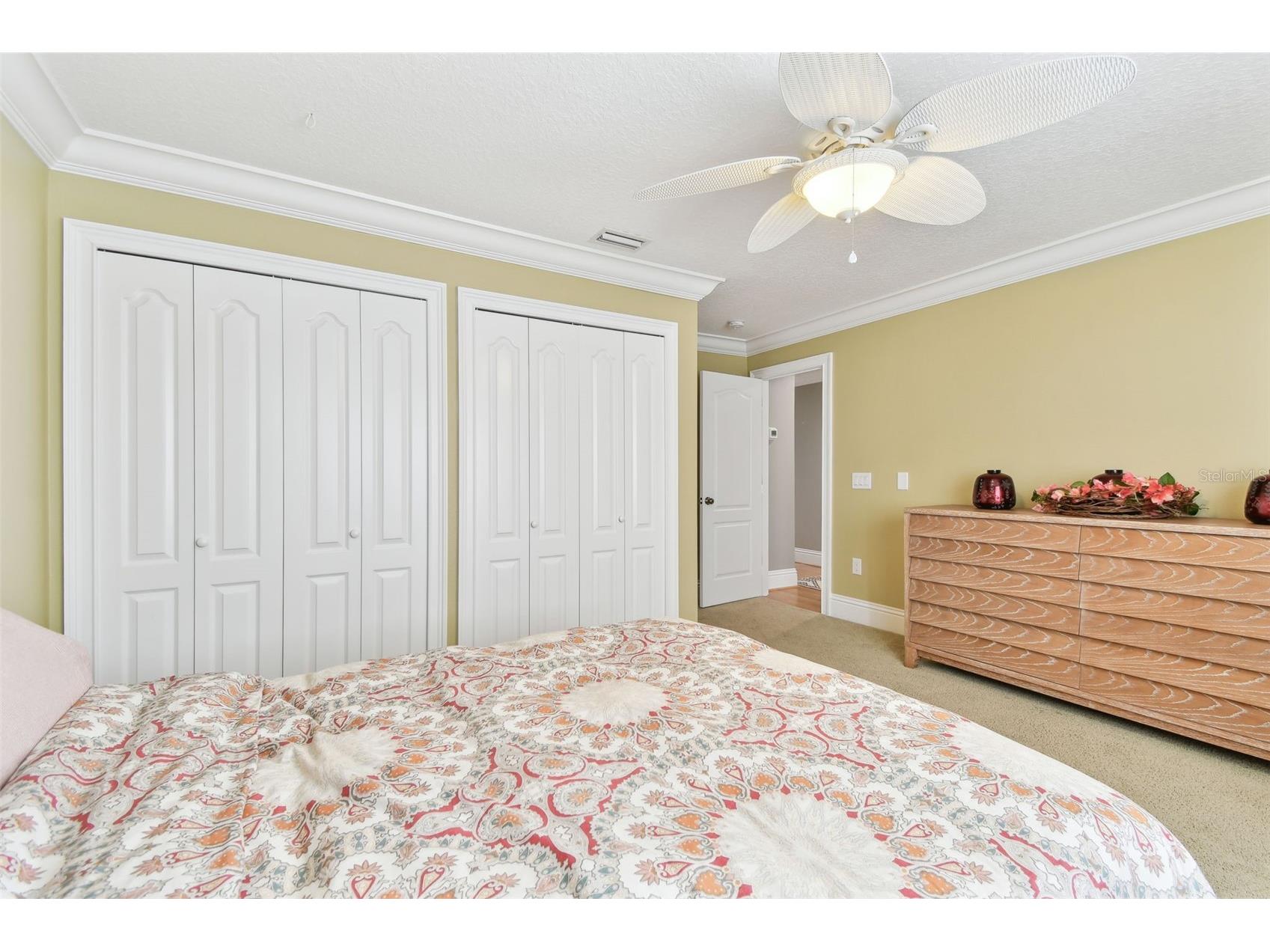 16033 Gulf Boulevard Redington Beach FL 33708 TB8381542 image51