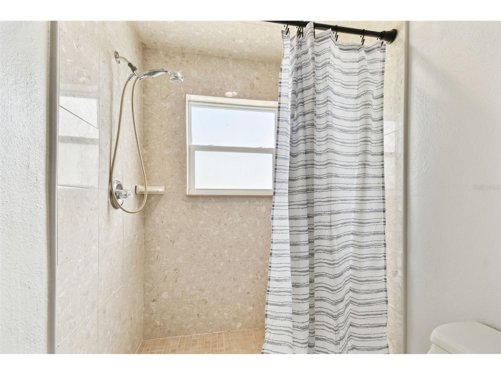 16033 Gulf Boulevard Redington Beach FL 33708 TB8381542 image53