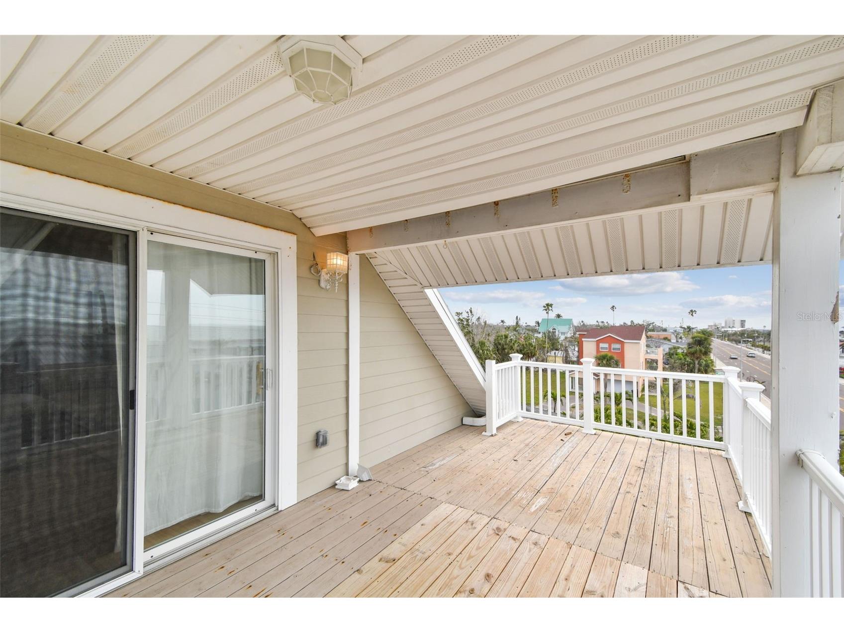 16033 Gulf Boulevard Redington Beach FL 33708 TB8381542 image70