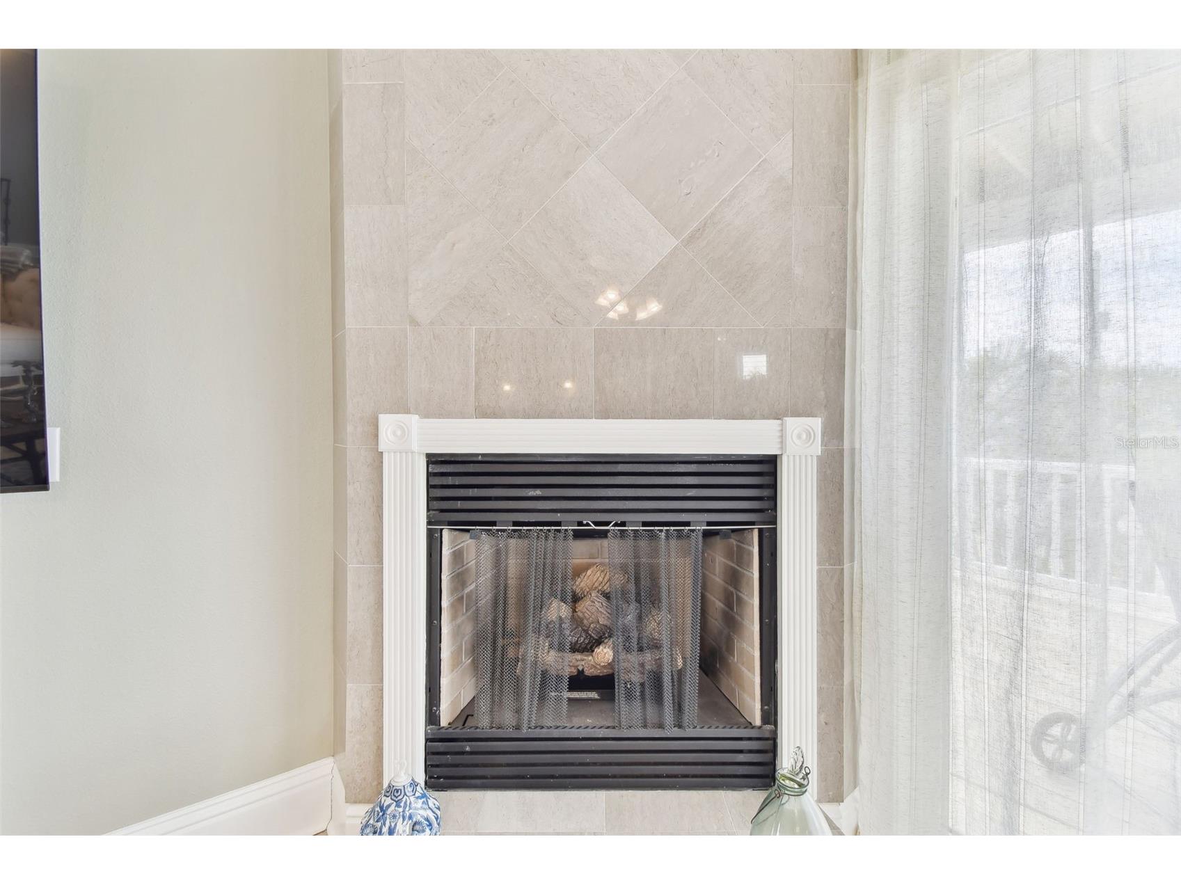 16033 Gulf Boulevard Redington Beach FL 33708 TB8381542 image8