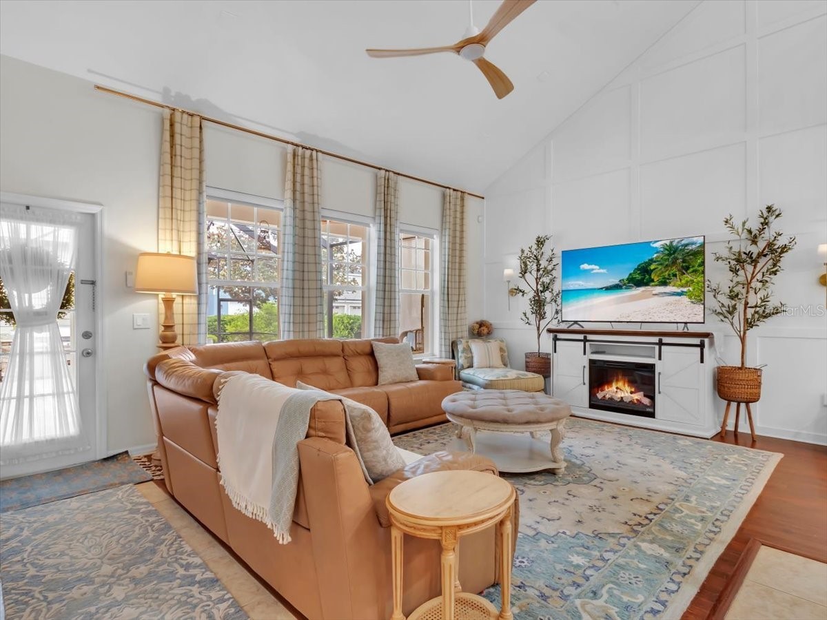 16033 Mulberrypark Circle Lithia FL 33547 L4961908 image24