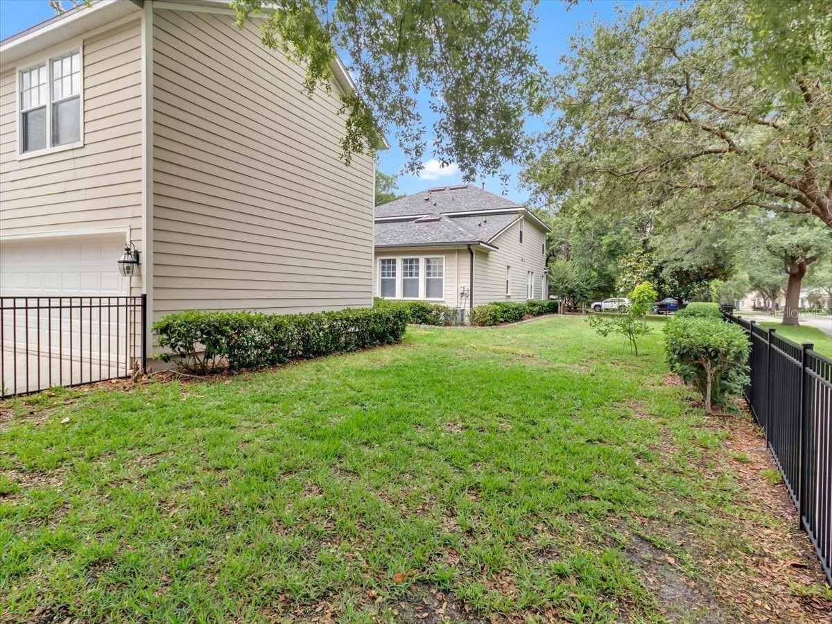 16033 Mulberrypark Circle Lithia FL 33547 L4961908 image65