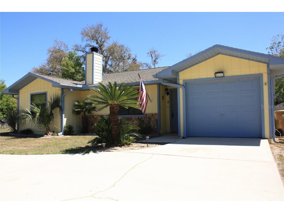 16036 3rd Street Umatilla FL 32784 G5066095 image1