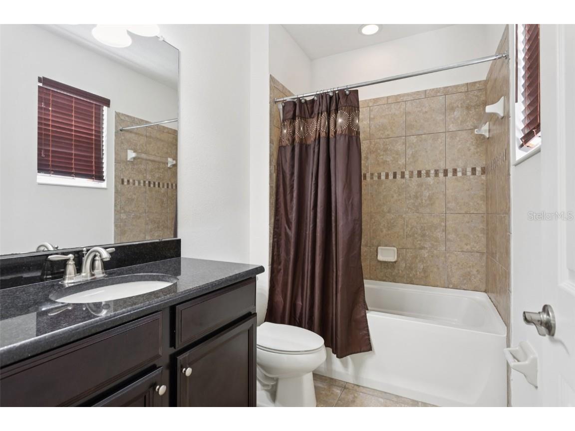 16036 Bella Woods Drive Tampa FL 33647 TB8429341 image16