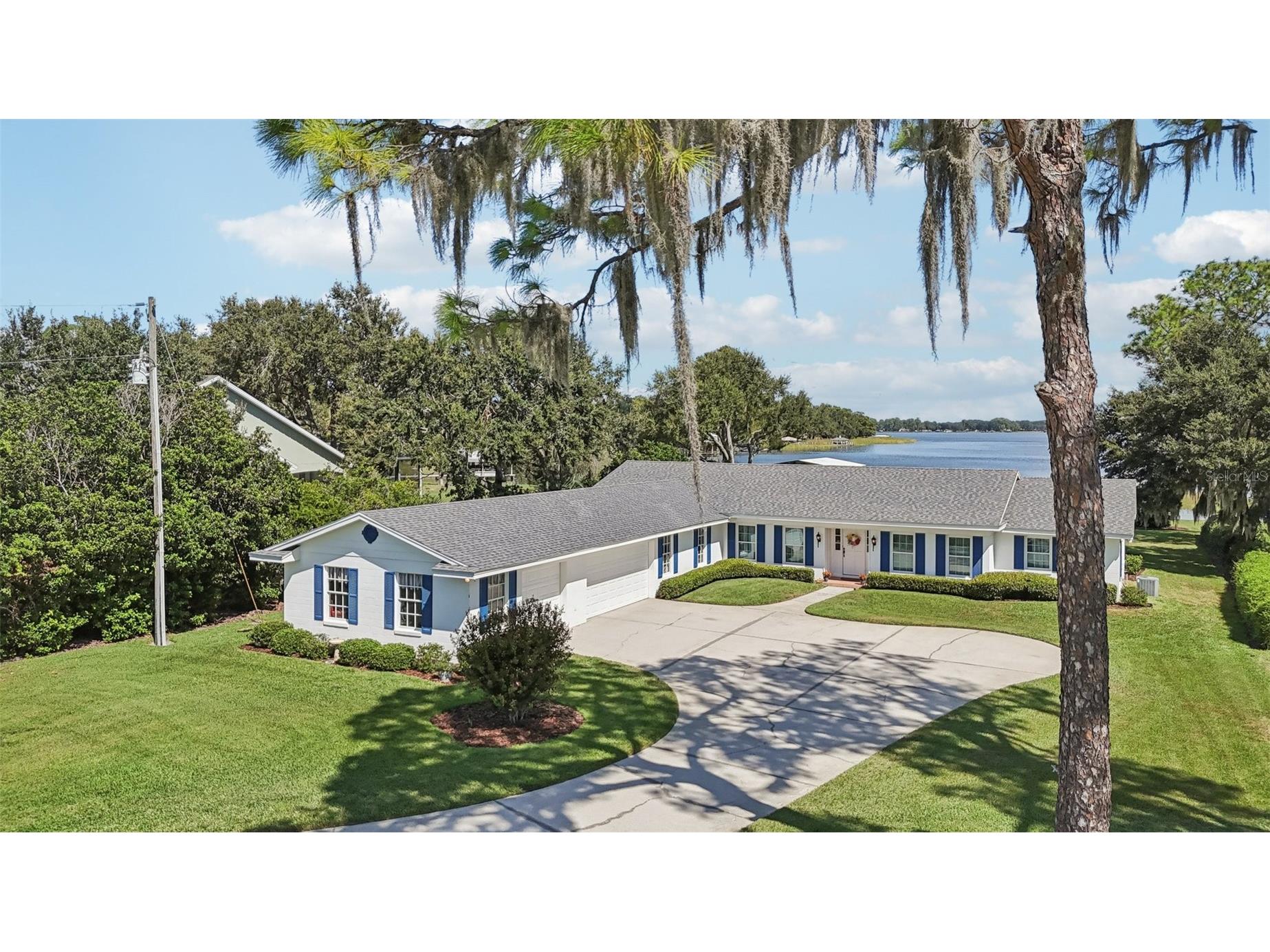 16037 E Shirley Shores Road Tavares FL 32778 - LAKE DORA G5102392 image1