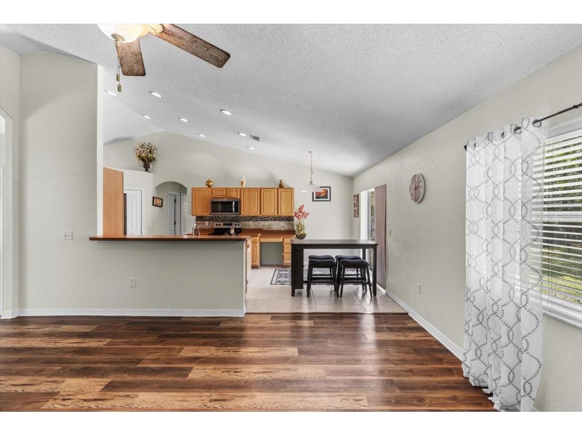 16038 Malden Road Weeki Wachee FL 34614 C7512488 image14