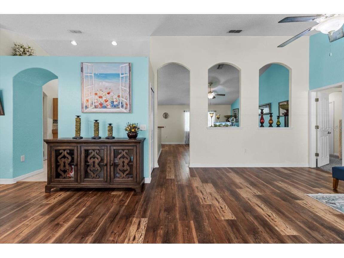 16038 Malden Road Weeki Wachee FL 34614 C7512488 image8