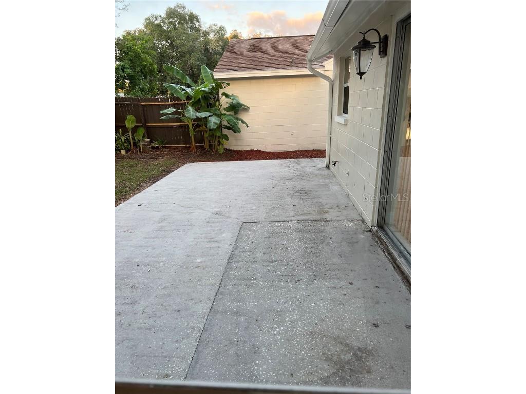 16039 Grass Lake Dr Tampa FL 33618 TB8455610 image15