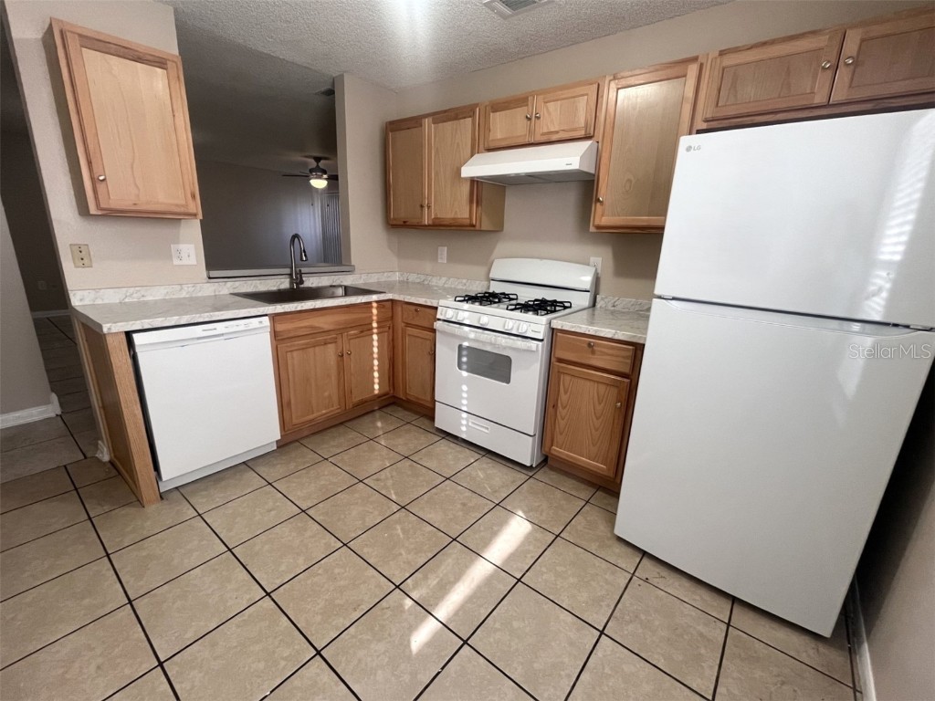 1604 27th Avenue E Bradenton FL 34208 A4659738 image3