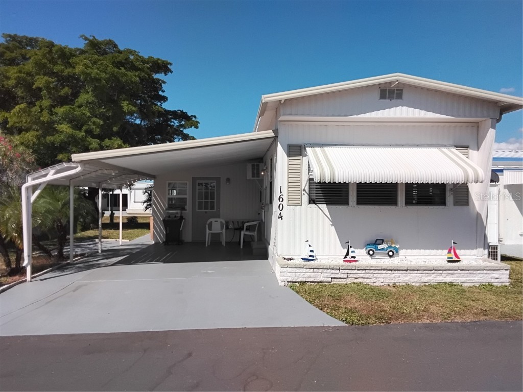 1604 27th Avenue W Bradenton FL 34205 A4669599 image1
