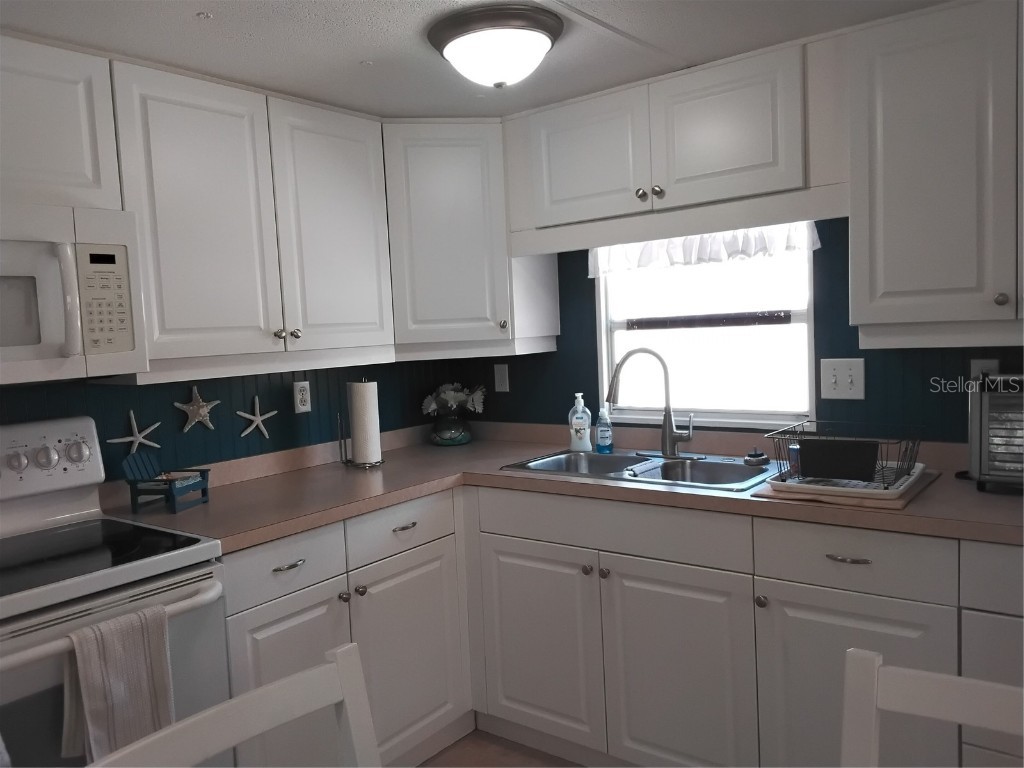 1604 27th Avenue W Bradenton FL 34205 A4669599 image4