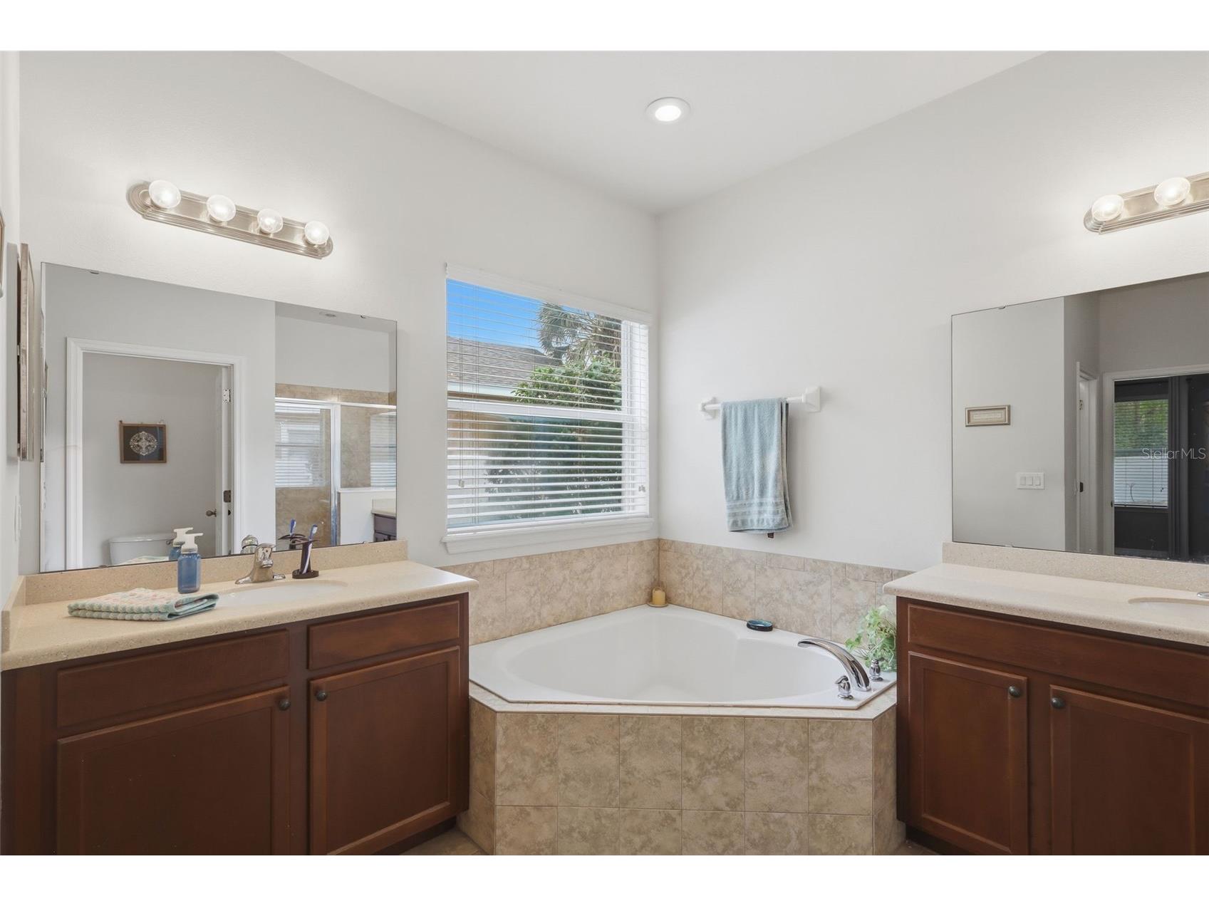 1604 Blue Grass Boulevard Deland FL 32724 V4947767 image44