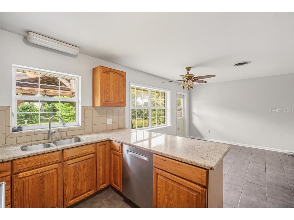 1604 Caldwell Street Lakeland FL 33803 TB8435930 image16