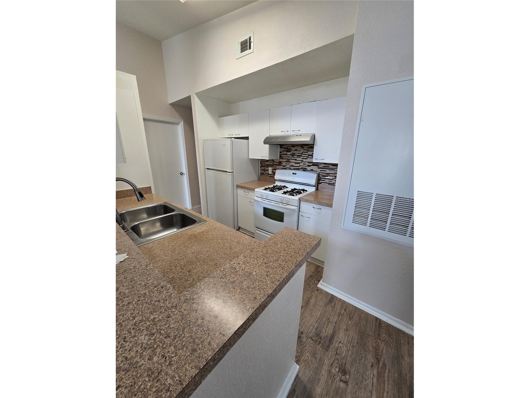 1604 Columbia Arms Circle #216 Kissimmee FL 34741 S5147292 image9