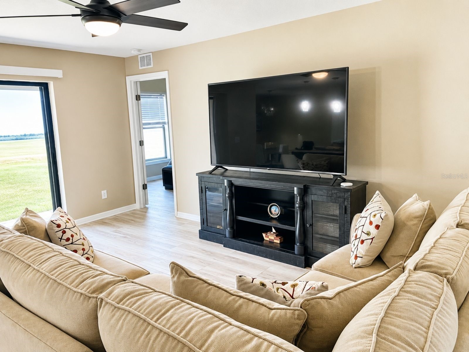 1604 Ellington Drive Dundee FL 33838 V4948976 image3