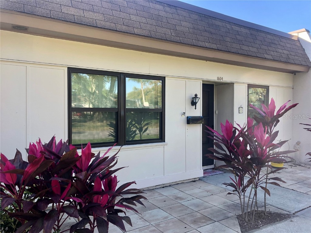 1604 Flint Drive W #8-C Clearwater FL 33759 U8150523 image1