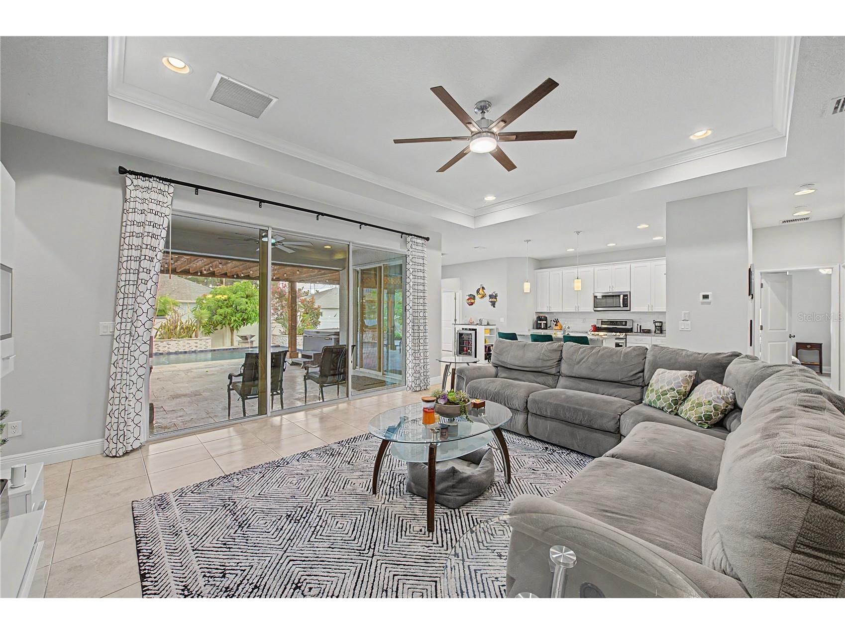 1604 Main Street Valrico FL 33594 TB8529125 image14