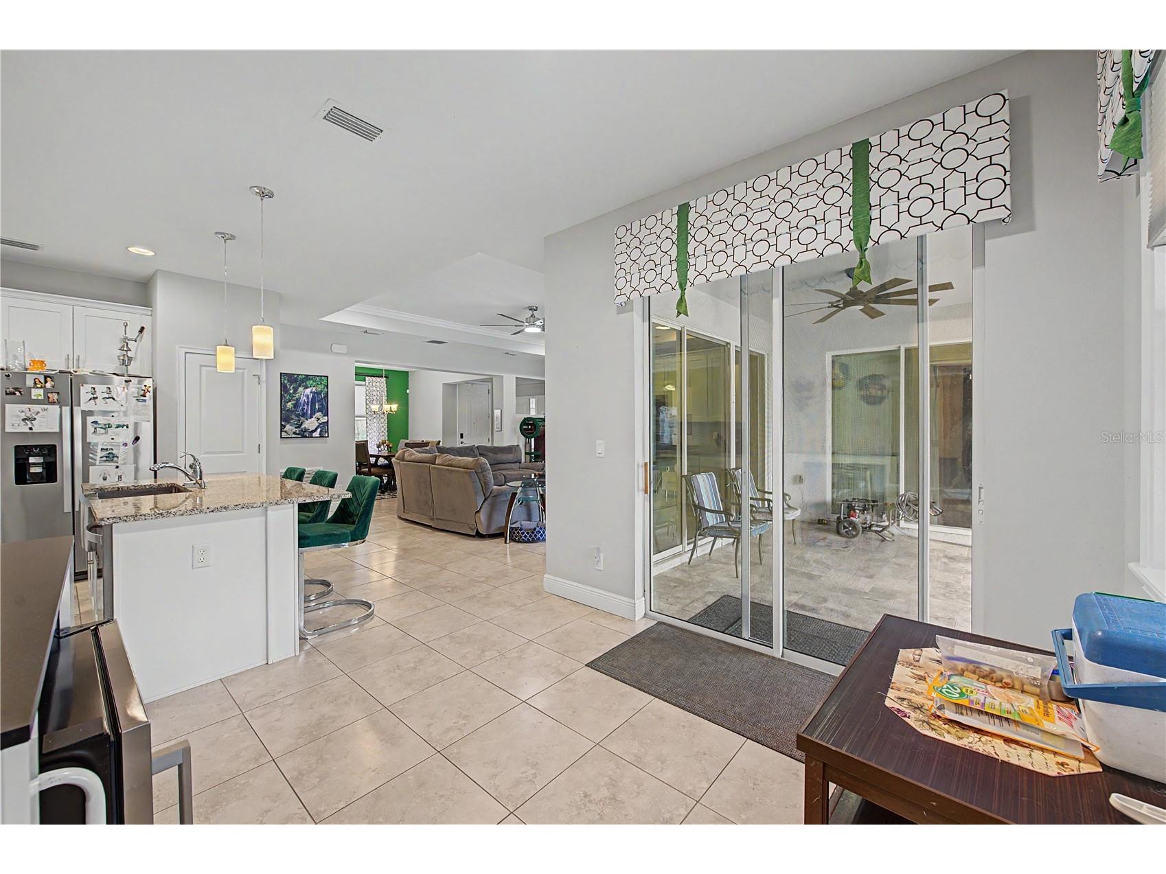 1604 Main Street Valrico FL 33594 TB8529125 image15