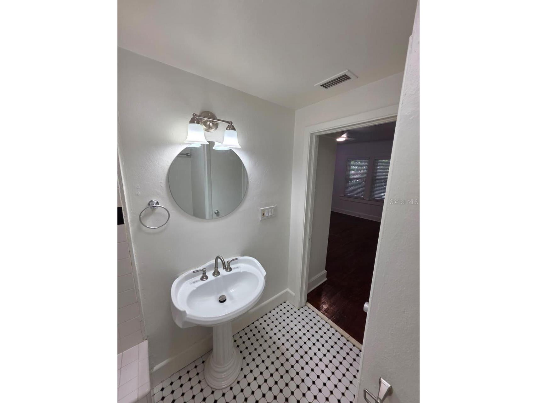 1604 N Osceola Avenue Clearwater FL 33755 TB8440899 image48