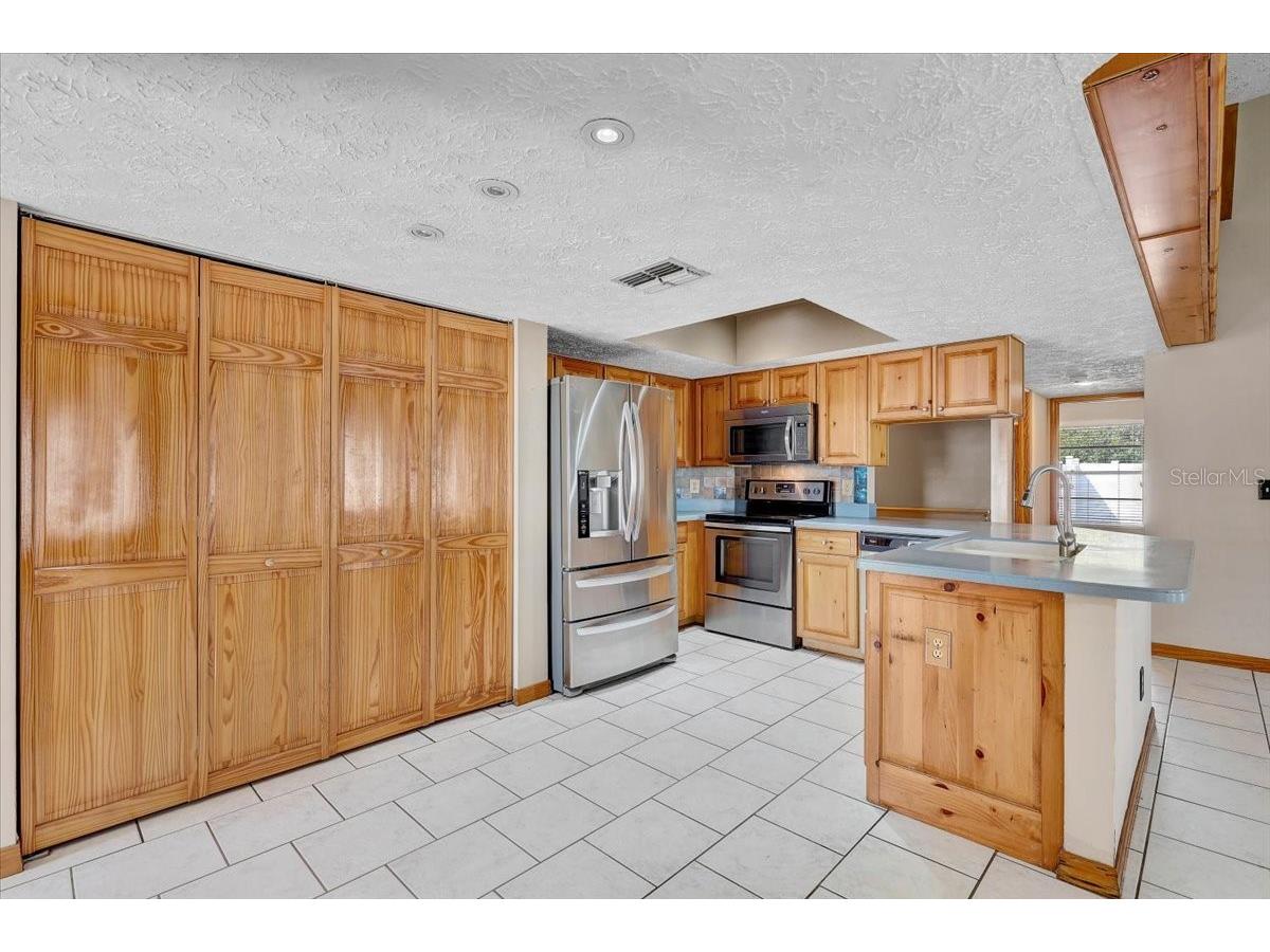 1604 Southwind Drive Brandon FL 33510 TB8488761 image20