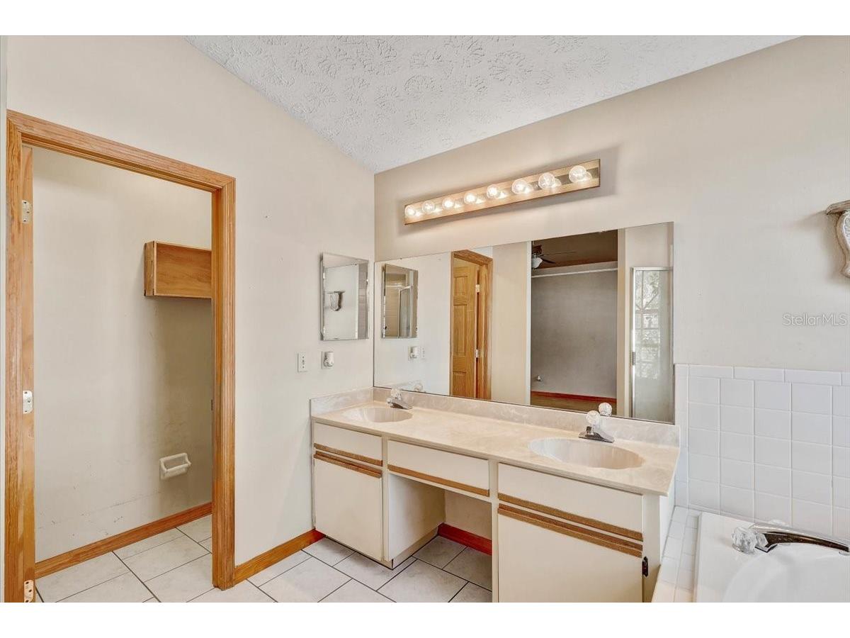 1604 Southwind Drive Brandon FL 33510 TB8488761 image27