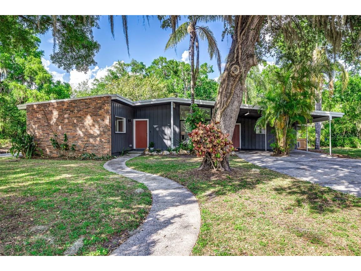 1604 Sylvester Road Lakeland FL 33803 L4951903 image1