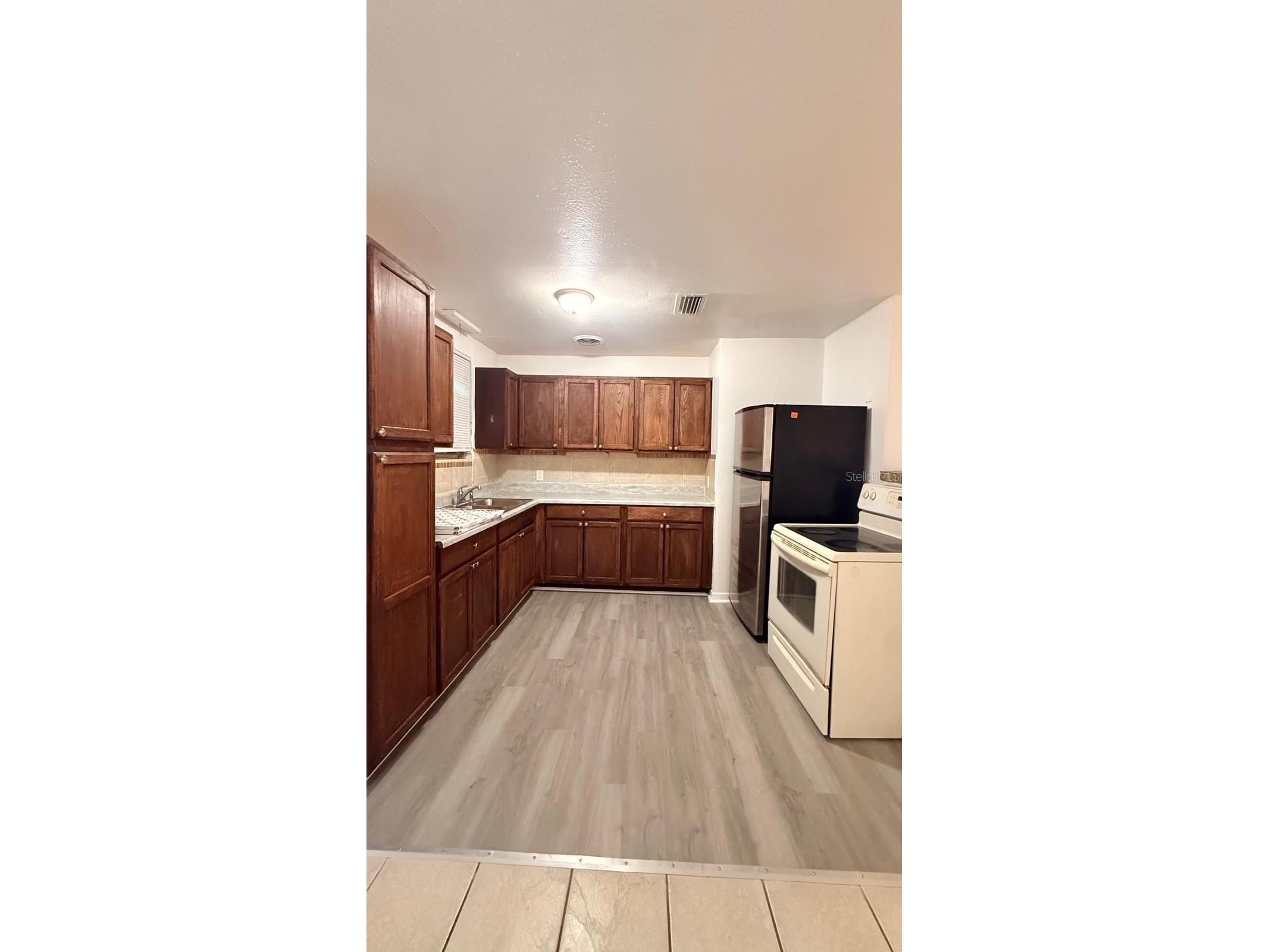 1604 Woodlyn Drive Leesburg FL 34748 O6410664 image4