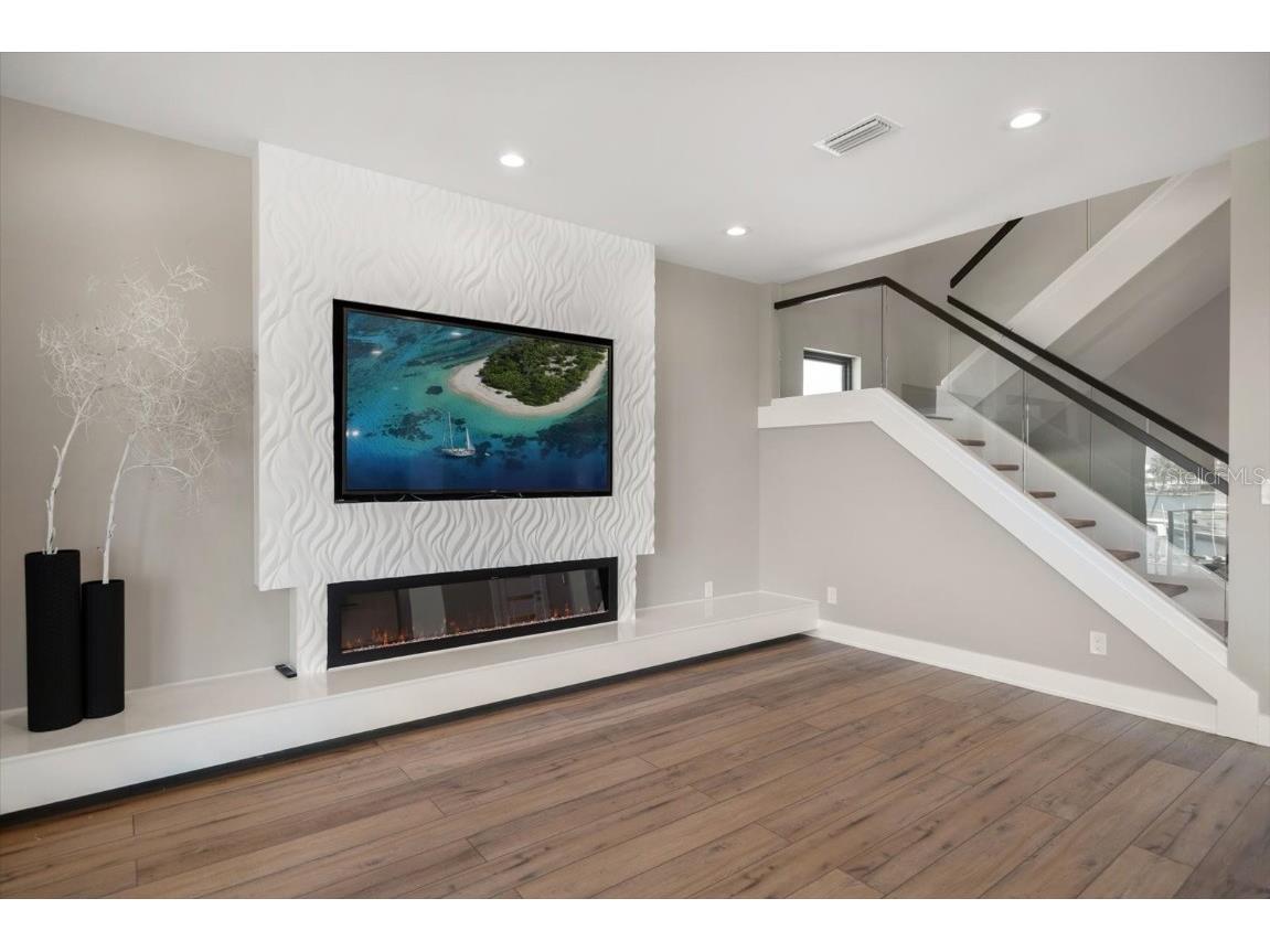 16047 Redington Drive Redington Beach FL 33708 - INTRACOASTAL TB8389846 image12