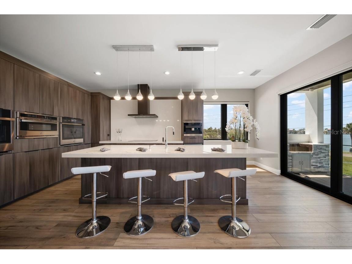 16047 Redington Drive Redington Beach FL 33708 - INTRACOASTAL TB8389846 image15