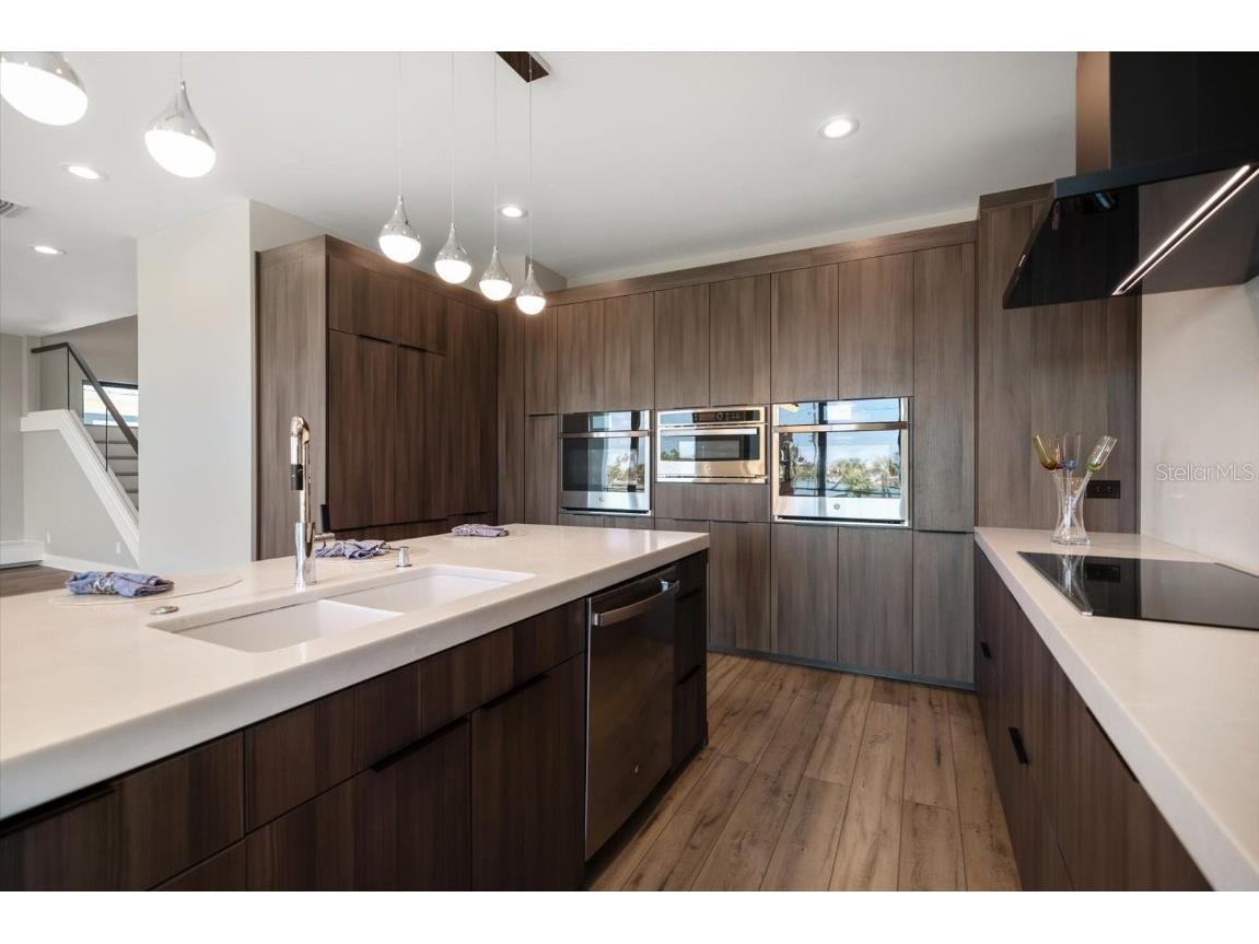 16047 Redington Drive Redington Beach FL 33708 - INTRACOASTAL TB8389846 image19