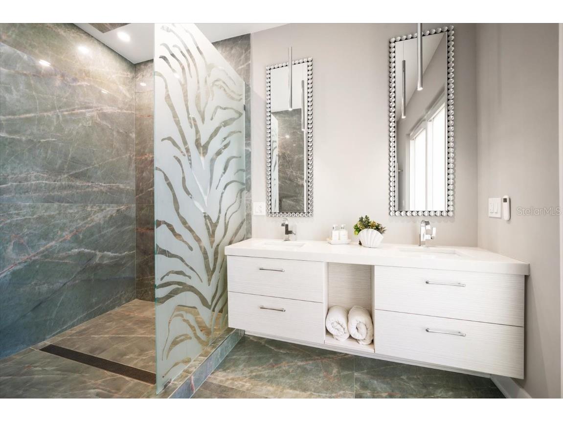 16047 Redington Drive Redington Beach FL 33708 - INTRACOASTAL TB8389846 image25