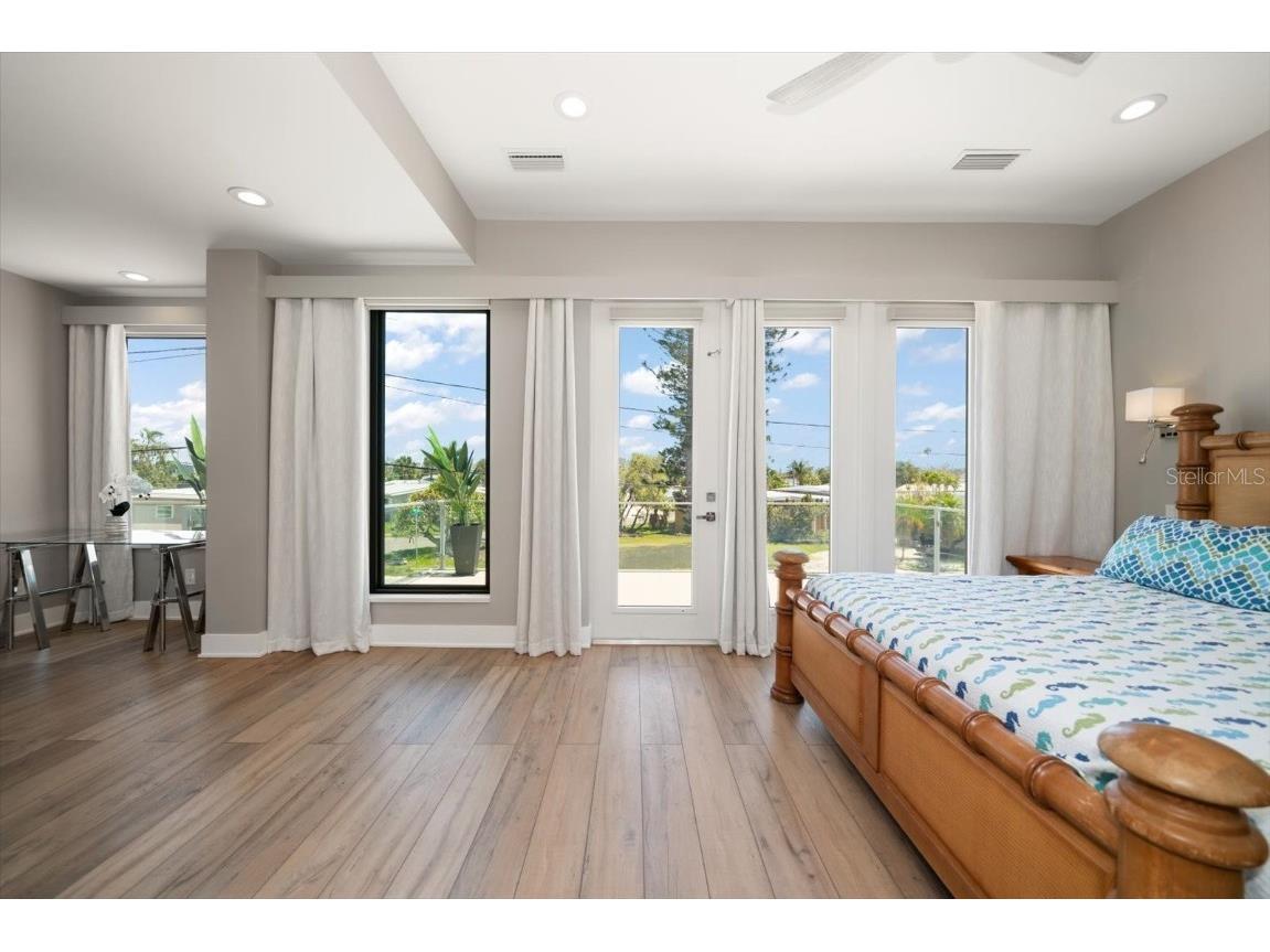 16047 Redington Drive Redington Beach FL 33708 - INTRACOASTAL TB8389846 image29