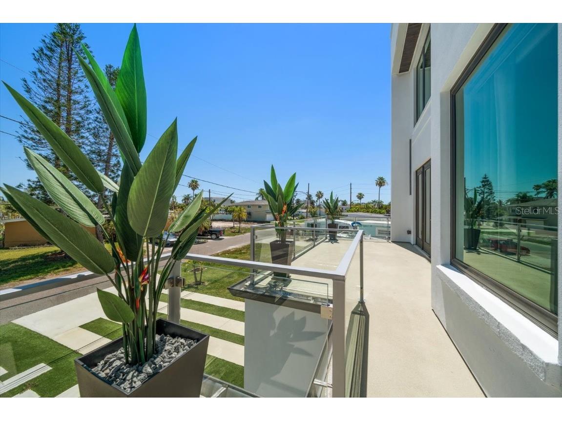 16047 Redington Drive Redington Beach FL 33708 - INTRACOASTAL TB8389846 image33