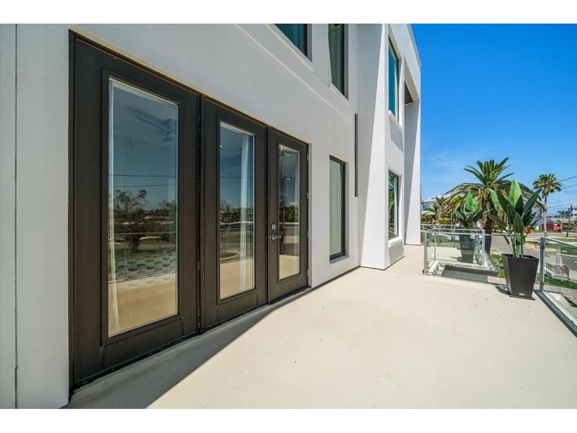 16047 Redington Drive Redington Beach FL 33708 - INTRACOASTAL TB8389846 image34